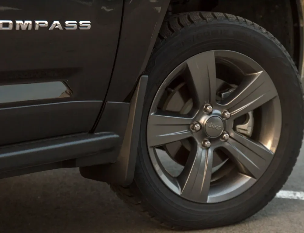 Skvettlapp Jeep Compass I (2006-2011) – ABS | Ven-Tuning