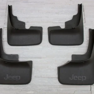 Skvettlapp Jeep Grand Cherokee III (WK) (2004-2010) – ABS | Ven-Tuning