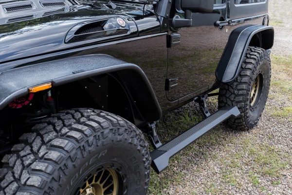 Stigtrinn Jeep Wrangler JK Ventshield (2006-2018)