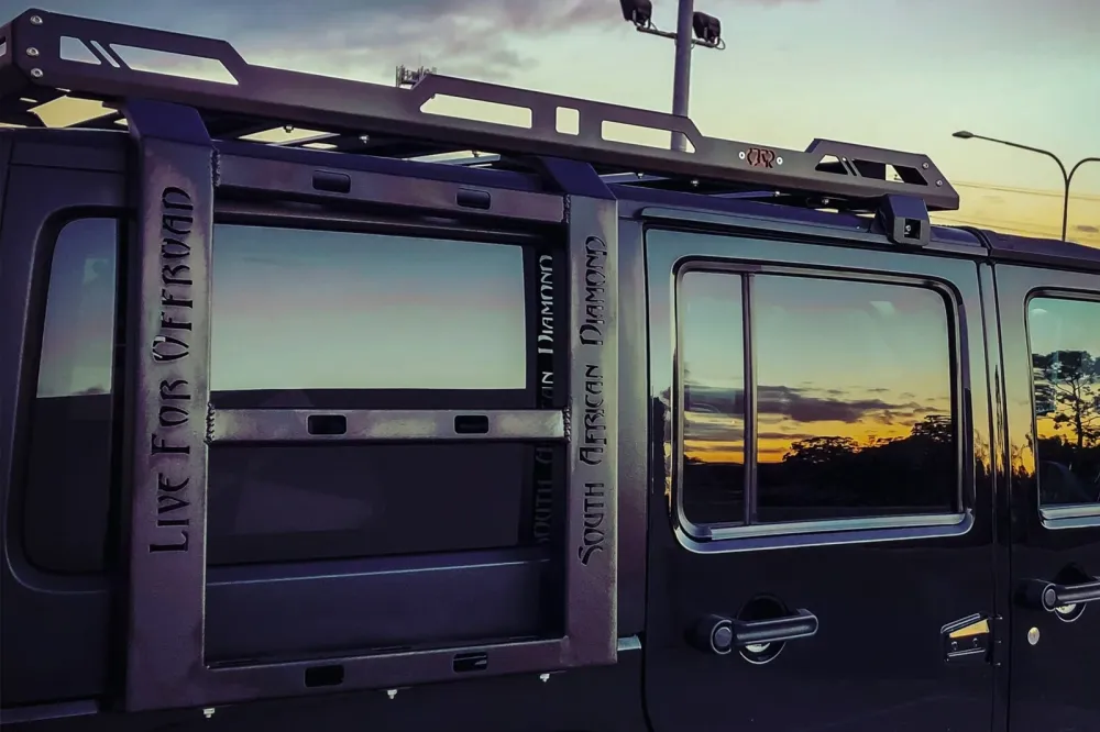 Takstativ Plattform Jeep Wrangler JK Ventshield (2006-2018)