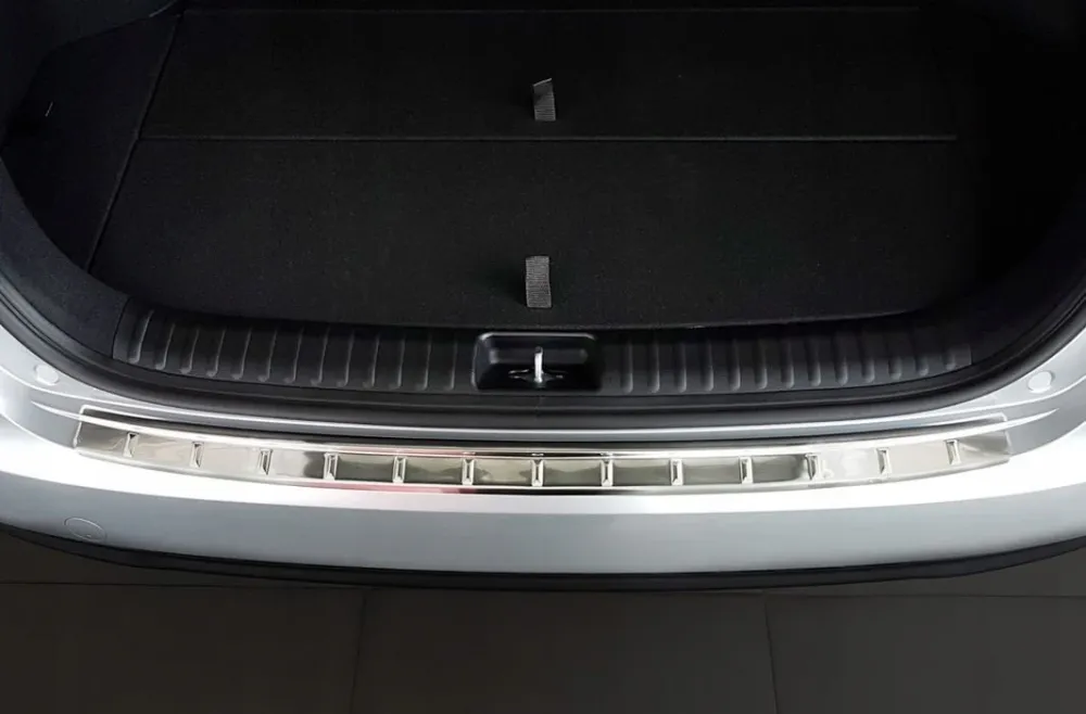 Bakfangerbeskytter Kia Ceed SW / Proceed – Rustfritt stål | Avisa