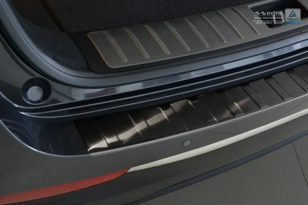 Bakfangerbeskytter Kia OPTIMA SW / Optima SW PHEV Hybrid (2016-2020) – rustfritt stål | Avisa