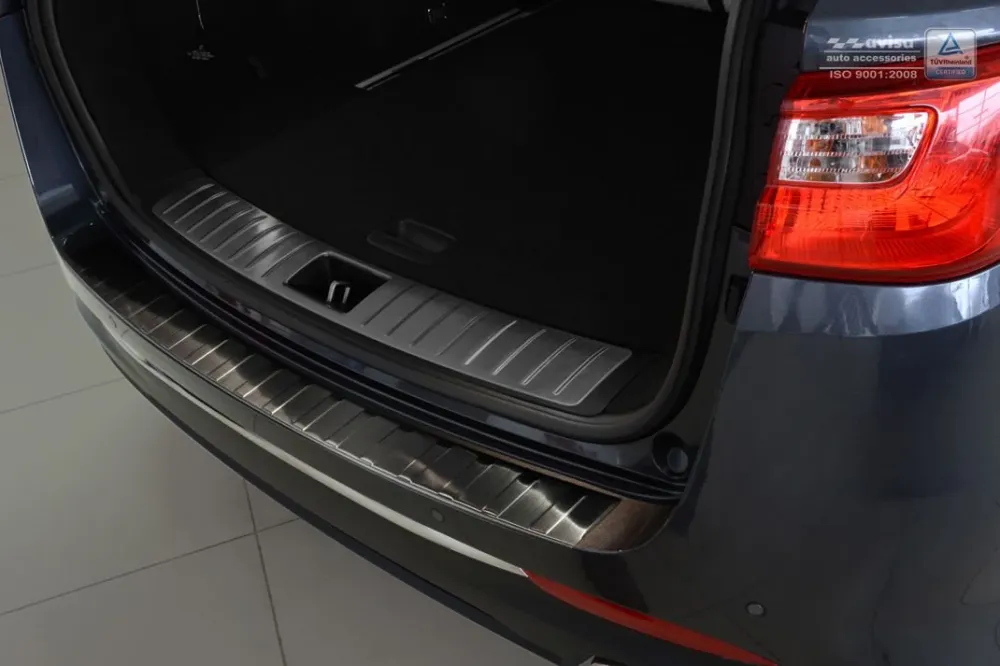 Bakfangerbeskytter Kia OPTIMA SW / Optima SW PHEV Hybrid (2016-2020) – rustfritt stål | Avisa