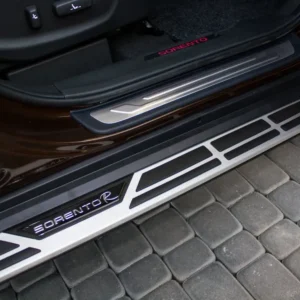 Stigtrinn Kia Sorento Ventshield (2009-2014)