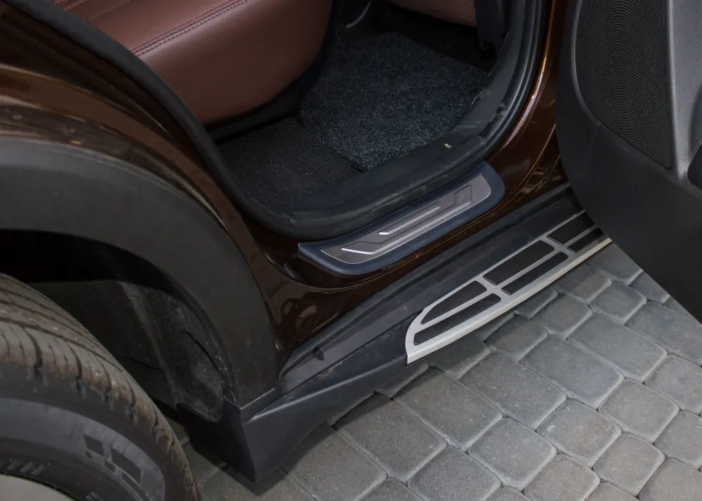 Stigtrinn Kia Sorento Ventshield (2009-2014)