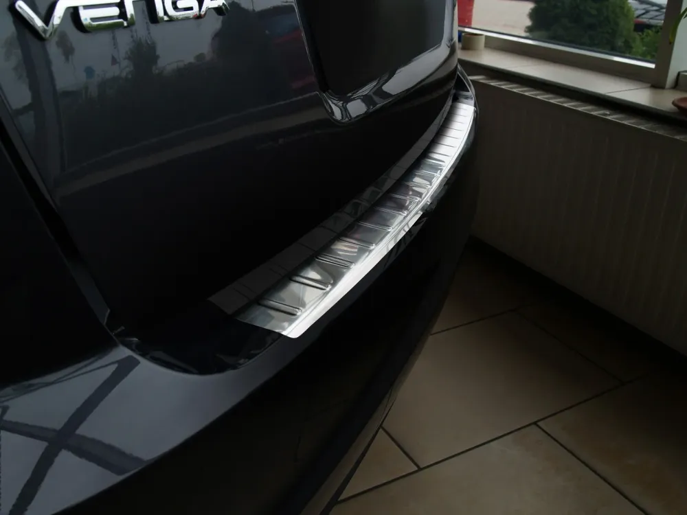 Bakfangerbeskytter Kia Venga hatchback (2009-2014) – Rustfritt stål | Avisa