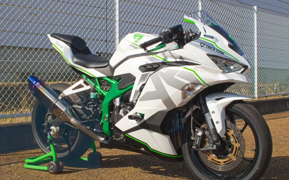 2019-2025 Kawasaki Ninja ZX-25R Amotopart Injection Fairing Kit Bodywork ABS #104