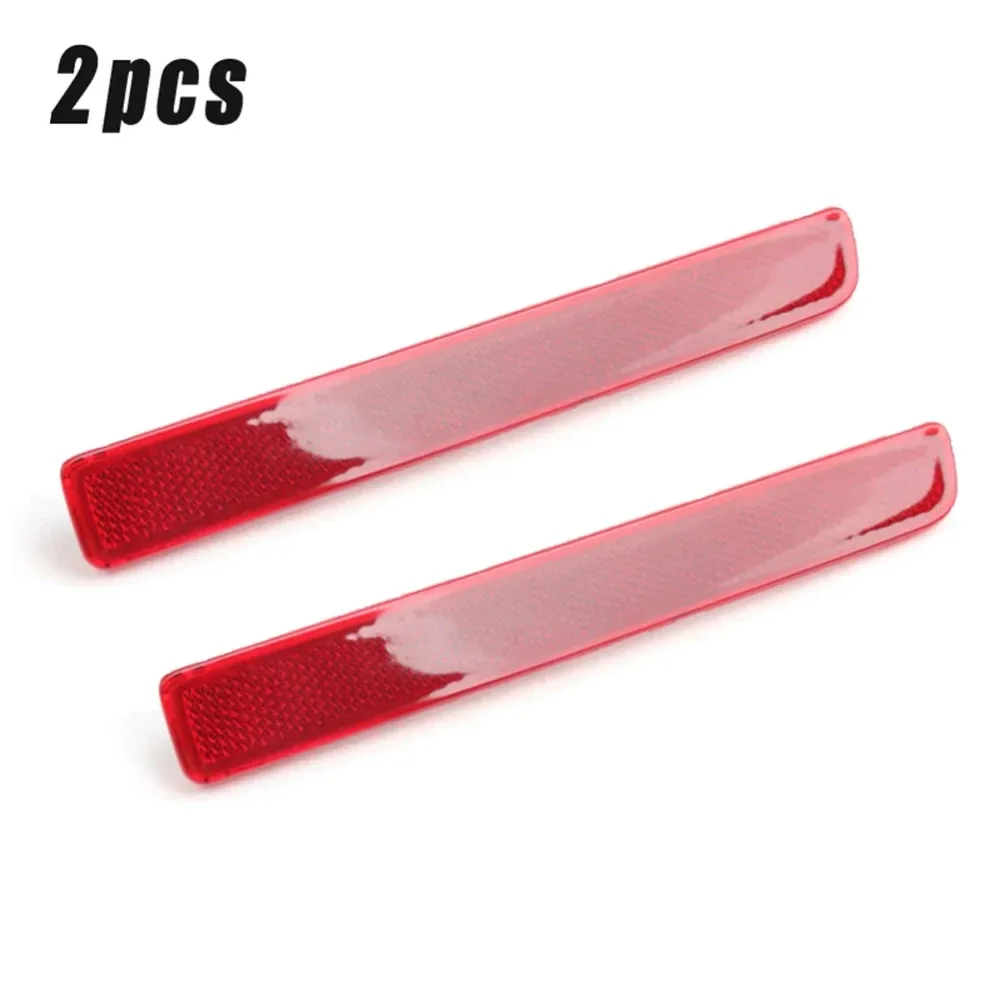 Bumper Reflector Rear Light Kit Land Rover LR3 Discovery 3, 2 Pieces Red ABS Plastic