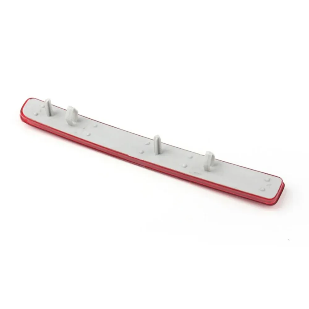 Bumper Reflector Rear Light Kit Land Rover LR3 Discovery 3, 2 Pieces Red ABS Plastic