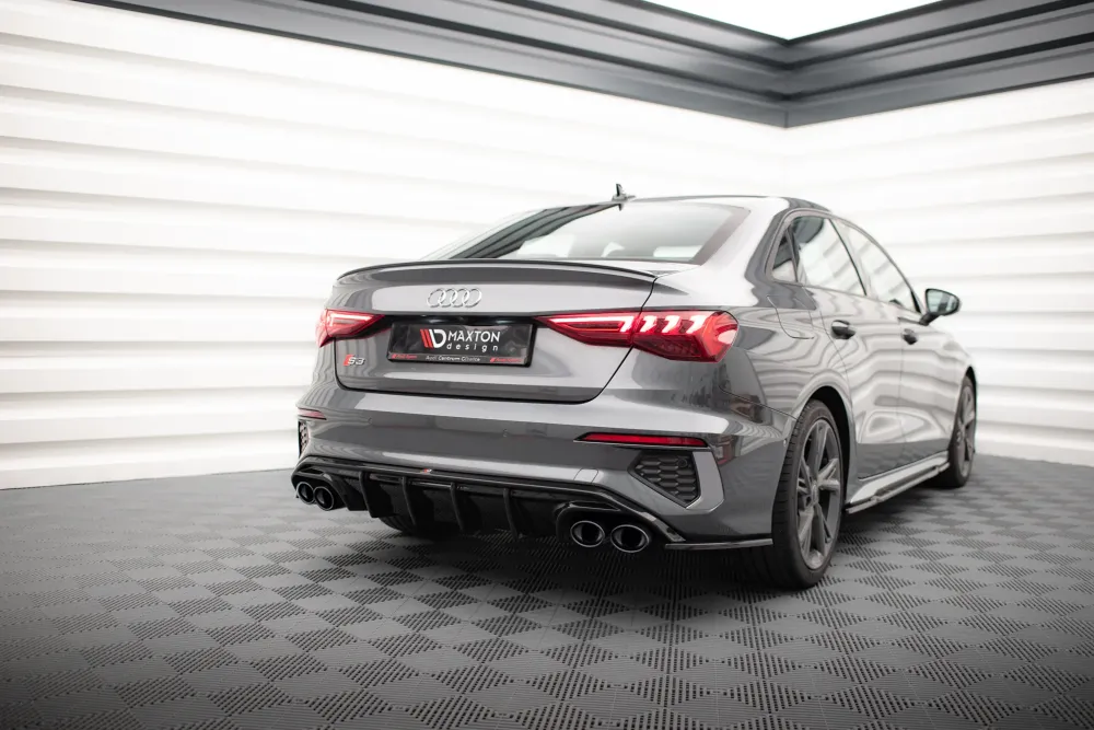 Diffuser + Eksosender Audi A3 S-Line Sedan 8Y
