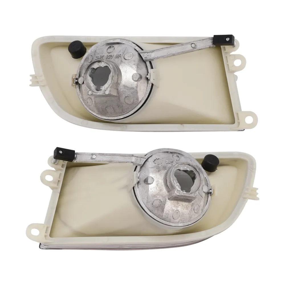 Front Fog Light Lamp Cover 1Z0941701 1Z0941702 Skoda Octavia II 04-08