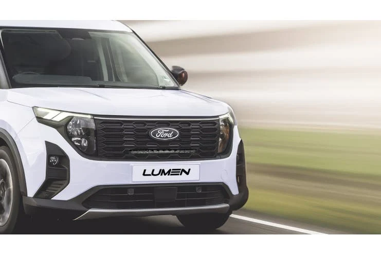 Lumen grillkit Ford Transit Courier Active 2024+