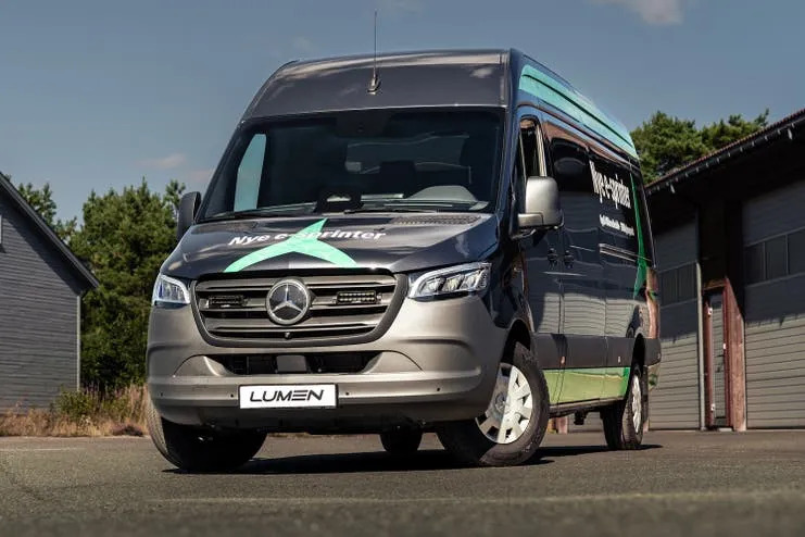 Lumen grillkit Mercedes E-Sprinter 2022+