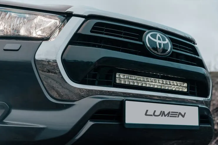 Lumen grillkit Toyota Hilux SR 2021+ DX20
