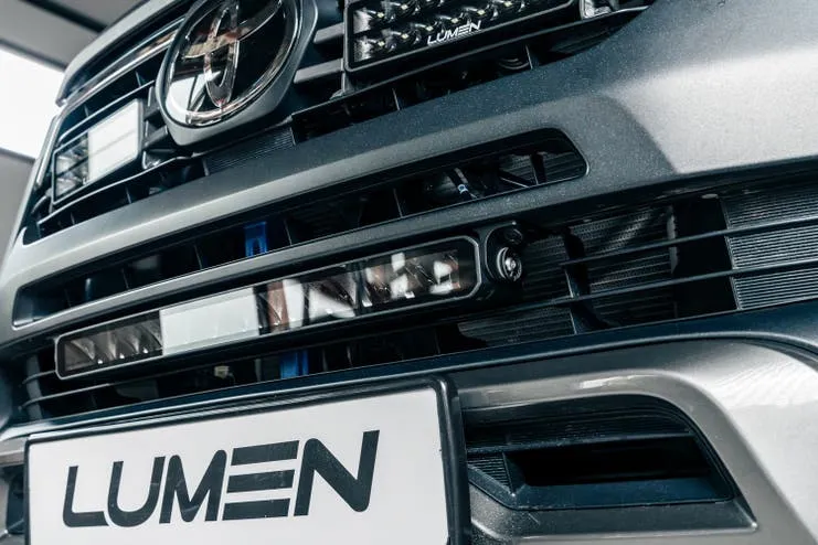 Lumen grillkit Toyota Hilux SR+ Invincible X CS20