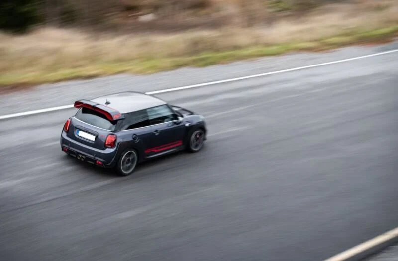 Ohlins 15-21 MINI Cooper/Cooper S (F55/F56/F57) FWD Road & Track Coilover System