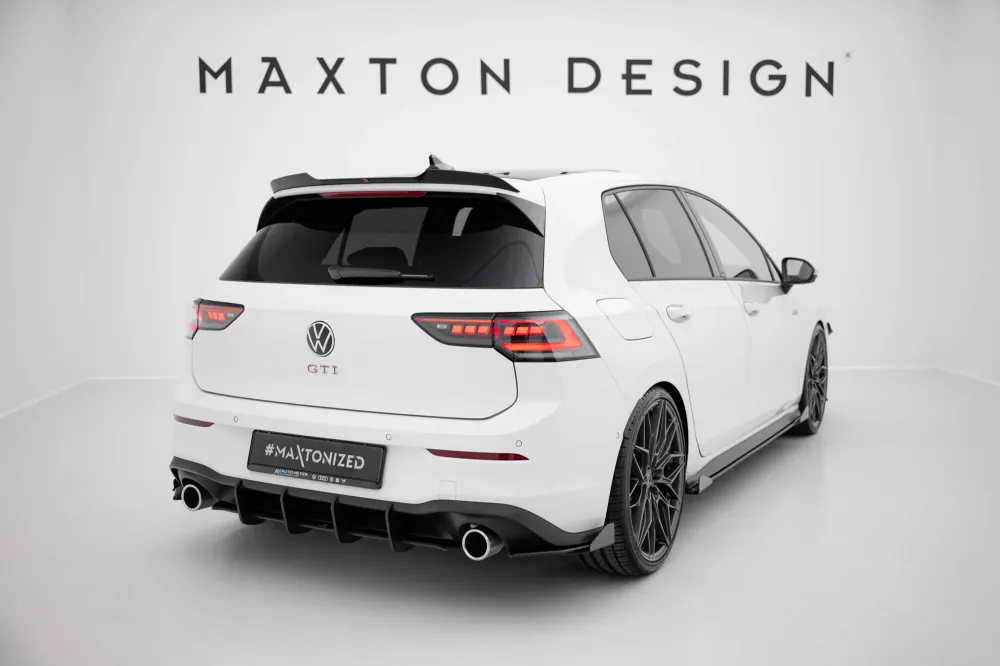 Sideflaps Bak VW Golf GTI / GTE / R-Line MK8
