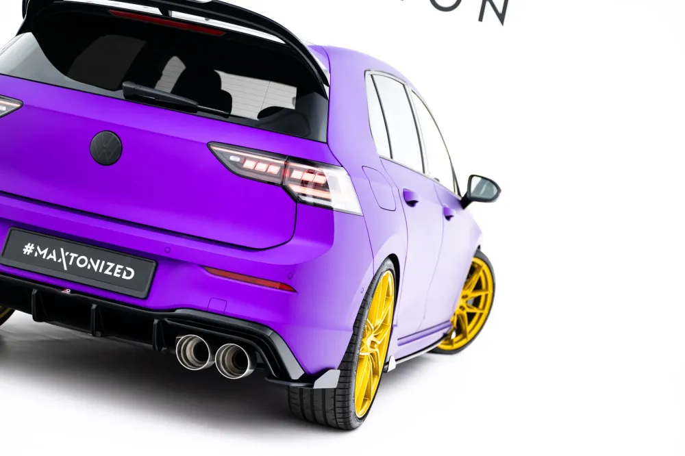 Sideflaps Bak VW Golf R MK8 / MK8 Facelift 2019-2024 V.2