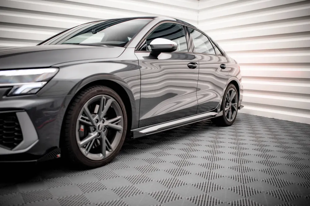 Sideskjørt Audi S3 / A3 S-Line 8Y / 8Y Facelift Flaps