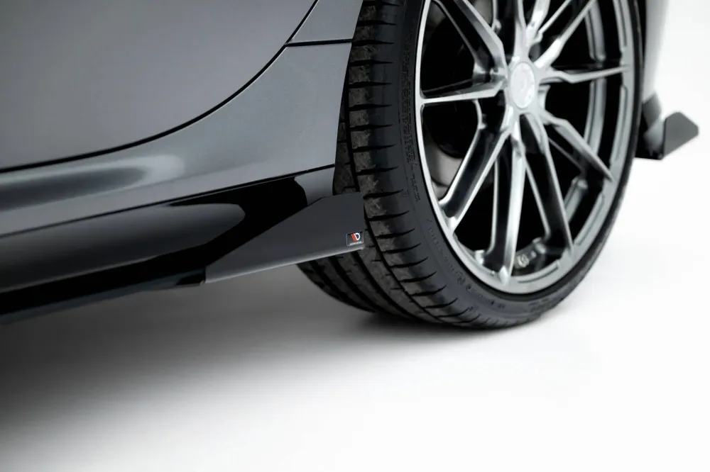 Sideskjørt BMW F70 M135I Flaps V1