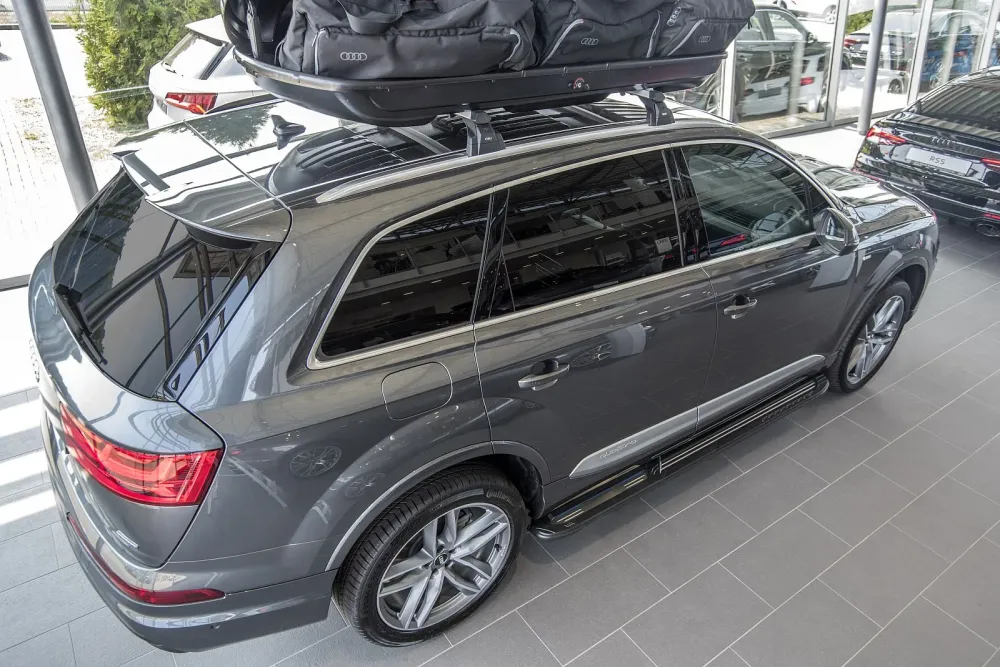 Stigtrinn Audi Q7 4M Ventshield (2015-)