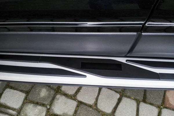 Stigtrinn Ford Kuga Ventshield (2013-2019)