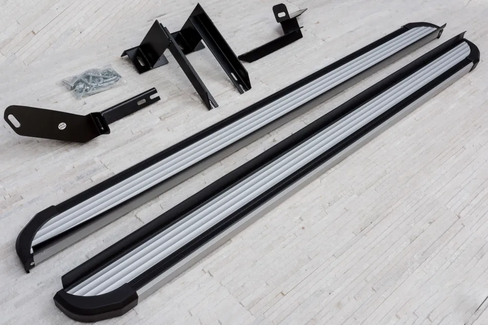 Stigtrinn Hyundai Santa Fe Ventshield (2012-2018)