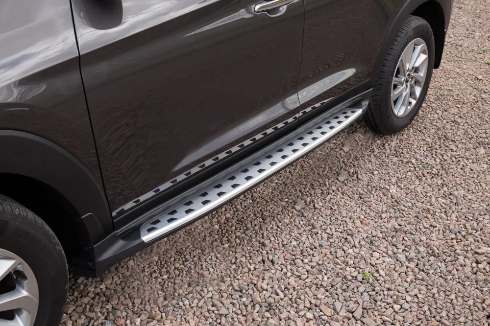 Stigtrinn Hyundai Tucson Ventshield (2015-2020)