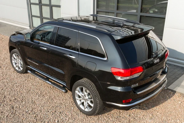 Stigtrinn Jeep Grand Cheeroke Ventshield (2010-2020)