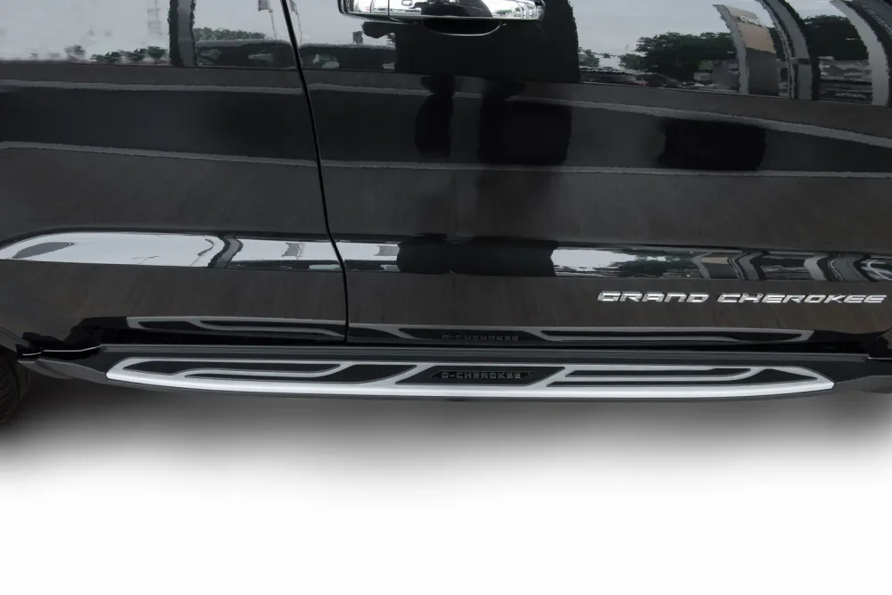 Stigtrinn Jeep Grand Cheeroke Ventshield (2011-)