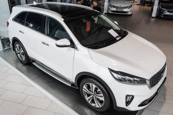 Stigtrinn Kia Sorento Ventshield (2014-2020)
