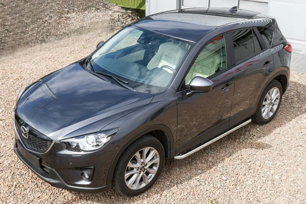 Stigtrinn Mazda CX-5 Ventshield (2012-2017)