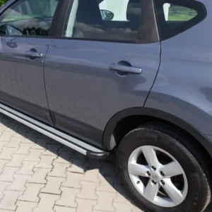 Stigtrinn Nissan Qashqai (J10) Ventshield (2007-2013)