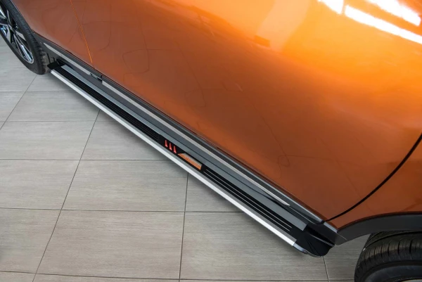 Stigtrinn Nissan X-Trail III (T32) Ventshield (2013-2021)