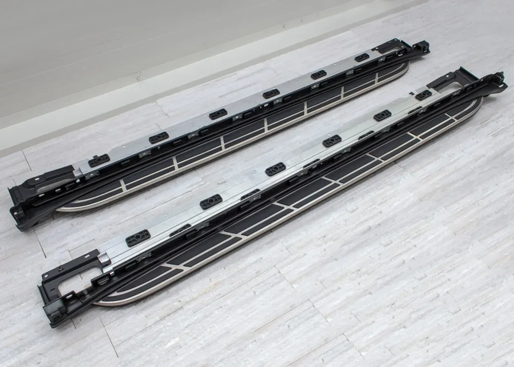 Stigtrinn Porsche Cayenne II (92A) Ventshield (2010-2014)