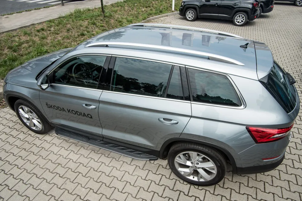 Stigtrinn Skoda Kodiaq Ventshield (2016-2024)
