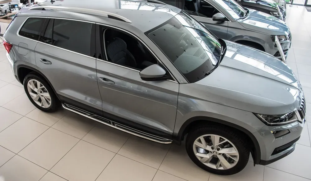 Stigtrinn Skoda Kodiaq Ventshield (2016-2024)