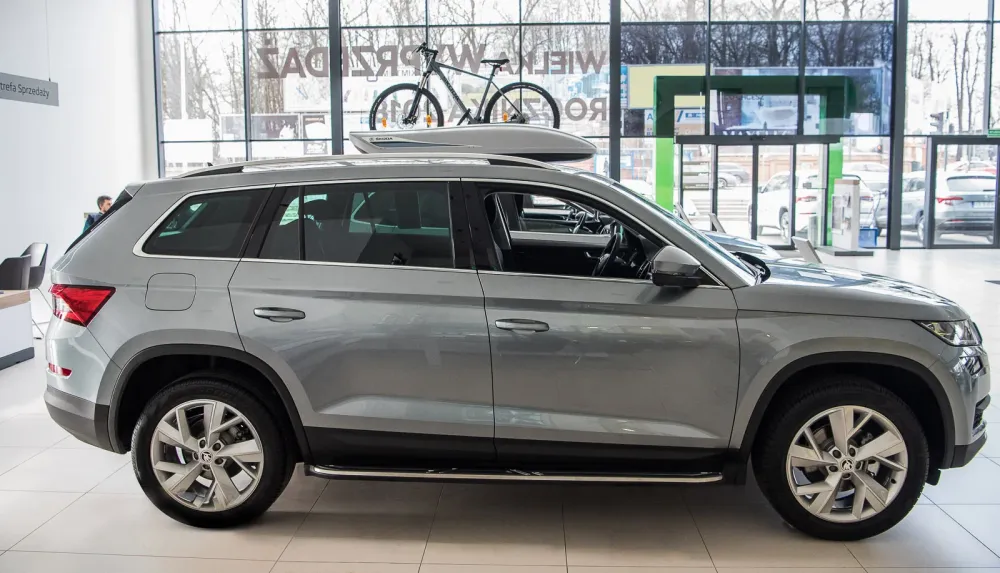 Stigtrinn Skoda Kodiaq Ventshield (2016-2024)