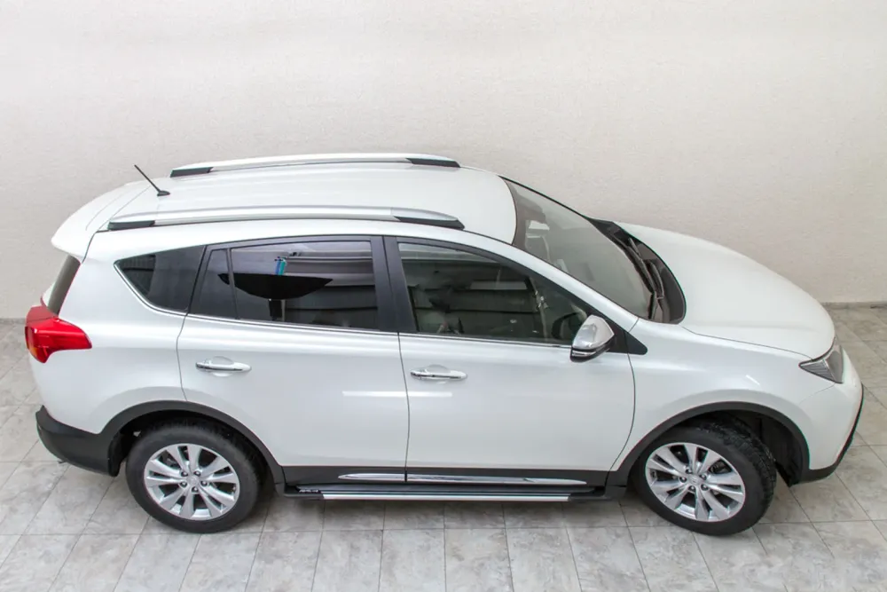 Stigtrinn Toyota RAV4 Ventshield (2013-2015)