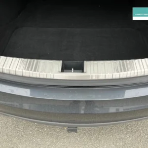 Tesla Model S bagasjeromterskelbeskyttelse i aluminium