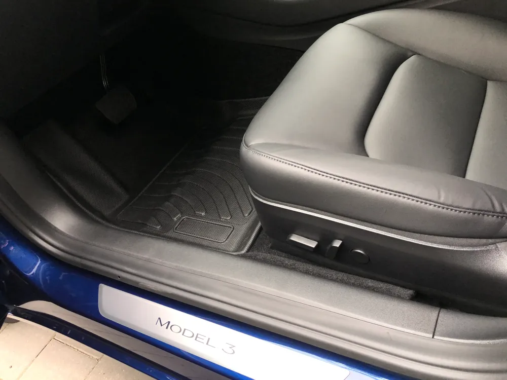 Tesla Model 3 Helårs-bilmatte-sett 2-delt. kun foran - Model 3 2021 / 2022 / 2023
