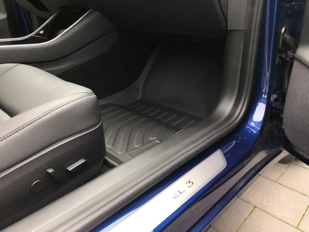 Tesla Model 3 Helårs-bilmatte-sett 2-delt. kun foran - Model 3 2021 / 2022 / 2023