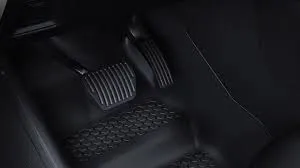 Gulvmatter Land Rover Defender II (L663) (2019-) – TPE Gummi | Land Rover OEM