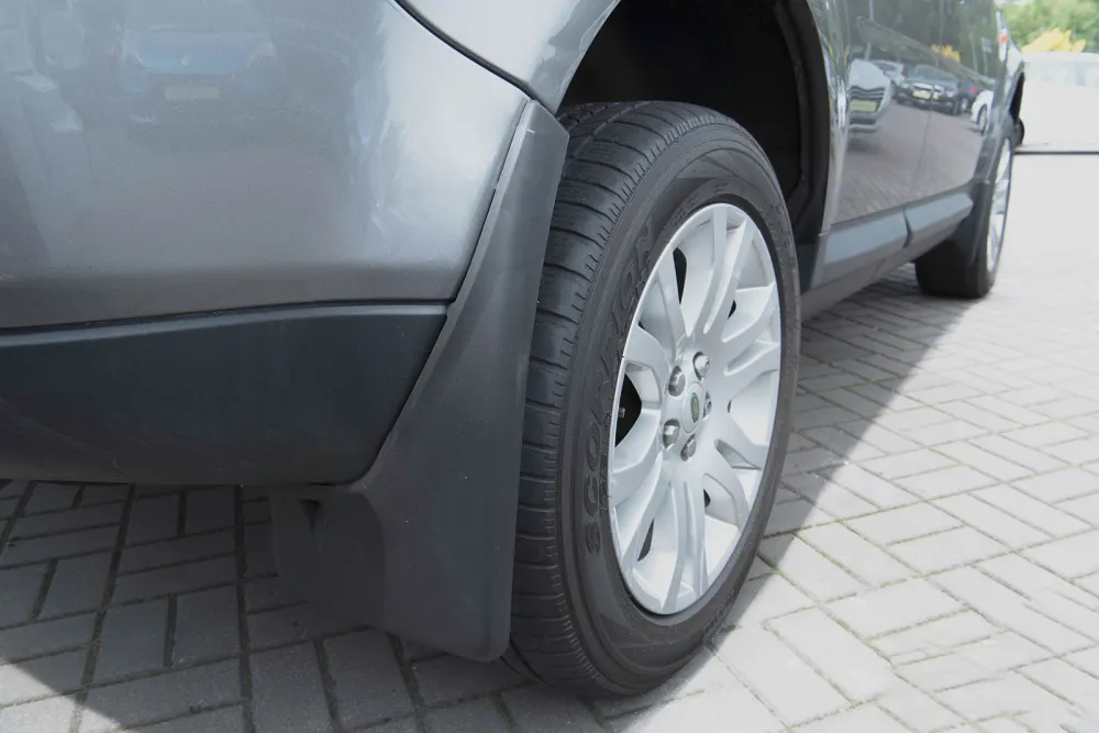 Skvettlapp Land Rover Freelander II (2006-2015) – ABS | Ven-Tuning