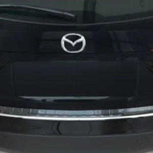 Bakfangerbeskytter Mazda 3 hatchback (2013-2019) – Rustfritt stål | Avisa