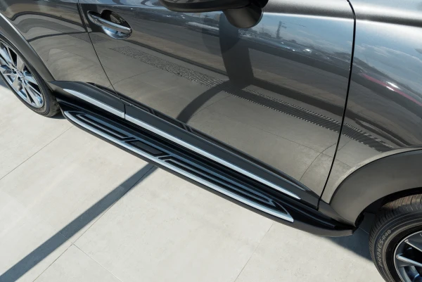 Stigtrinn Mazda CX-3 Ventshield (2014-2023)