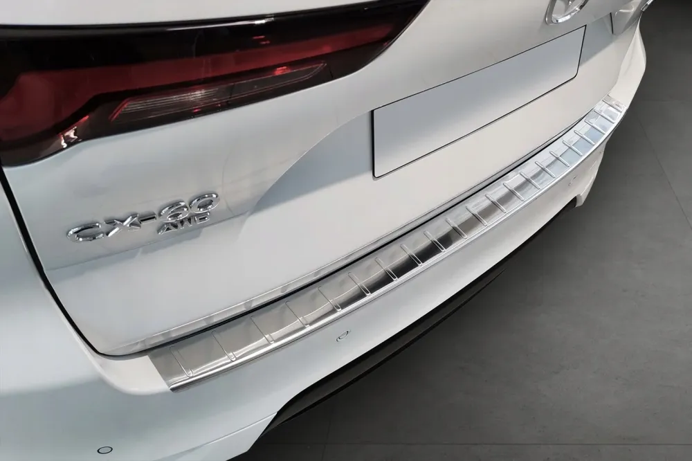 Bakfangerbeskytter Mazda CX-60 (2022-) – Rustfritt stål | Avisa