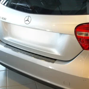 Bakfangerbeskytter Mercedes III W176 /W176 FL hatchback (2012-) – Rustfritt stål | Avisa