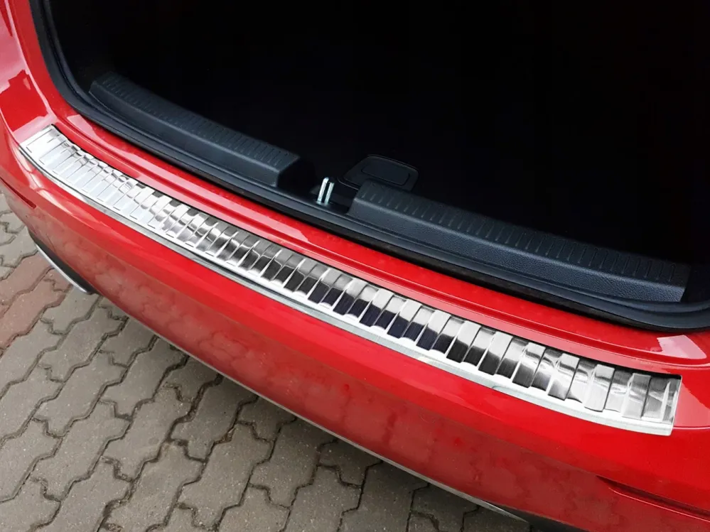 Bakfangerbeskytter Mercedes IV W177 (2018-) – Rustfritt stål | Avisa