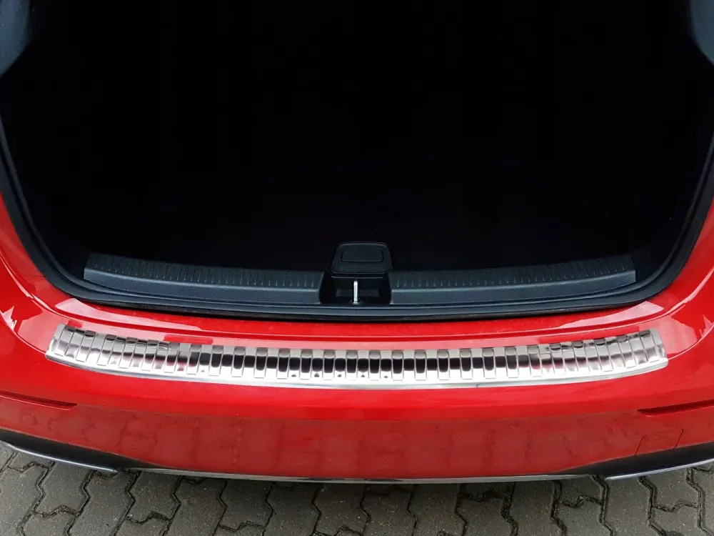Bakfangerbeskytter Mercedes IV W177 (2018-) – Rustfritt stål | Avisa